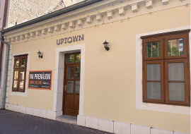 Pren�jom obchodn�ch priestorov v srdci Trnavy